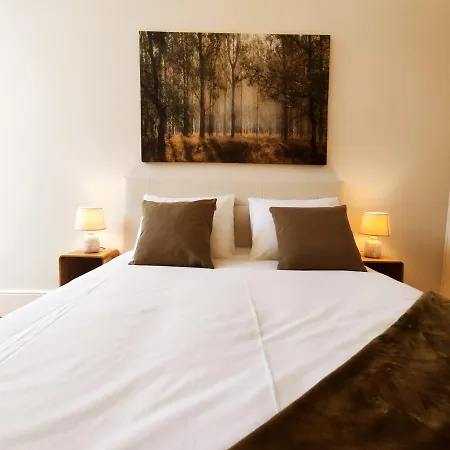 Retreat Pool&garden Apartman *