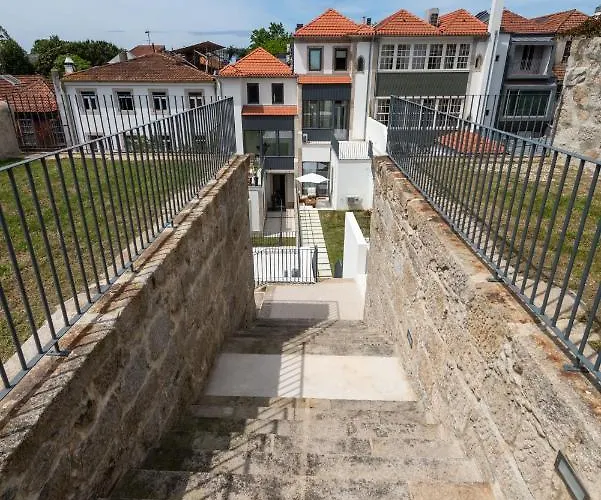 Retreat Pool&garden Διαμέρισμα Πόρτο