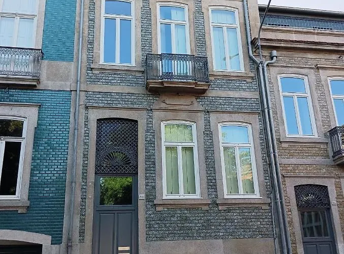 Retreat Pool&garden Porto